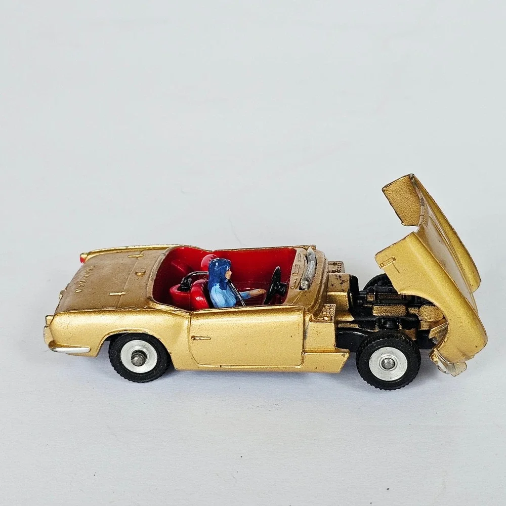Vintage Corgi Toys Triumph Spitfire Gold Diecast Car 1:43 Scale Rare Collectible